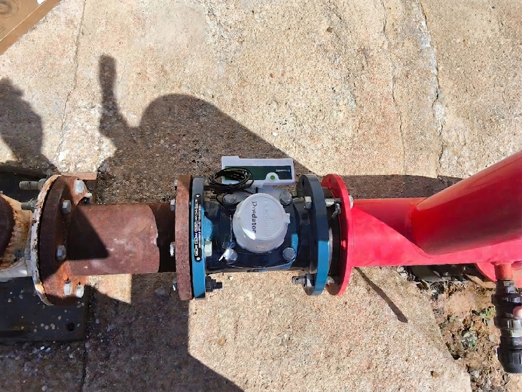 Contador Hidrojet con módulo IRIS NB-IoT instalado en pozo de riego de La Mancha